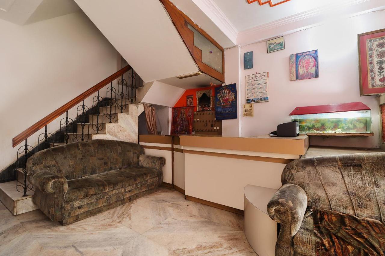 Spot On Jaiswal Guest House Hasanganj Екстер'єр фото